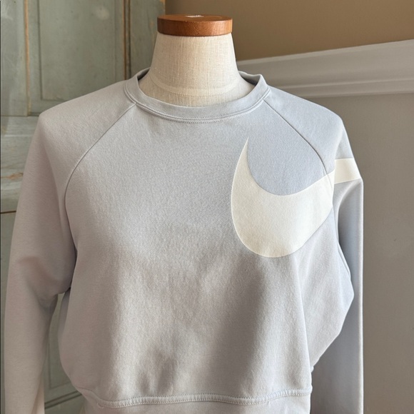 NIKE Sweatshirt Womens Size XS Blue Dri Fit Cropped Sleeve Y2K 90s White Swoosh - Picture 2 of 12